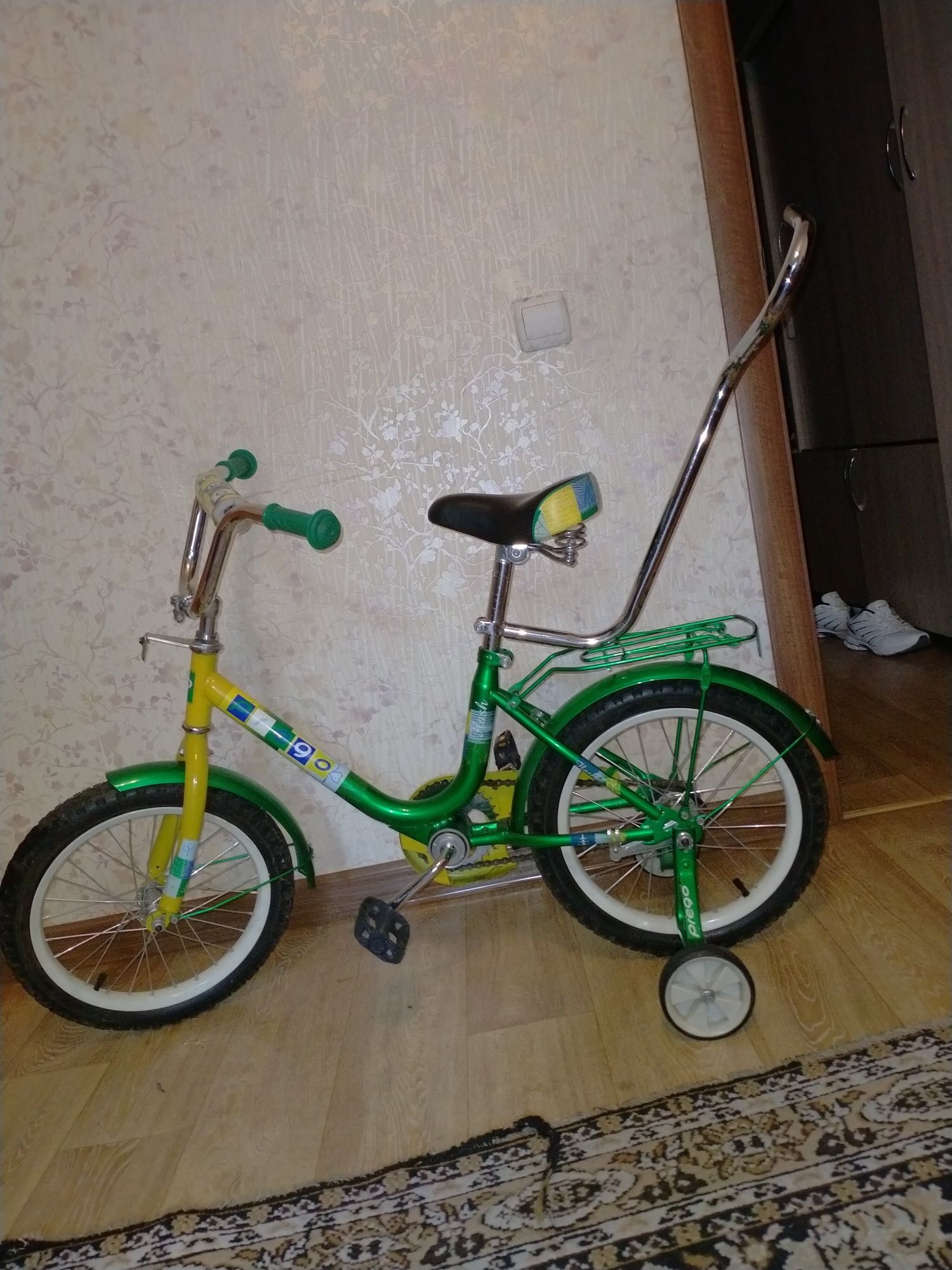 Продам детский велосипед(торг)