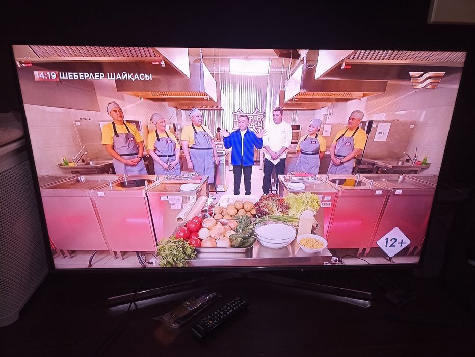 Samsung ue48J5000u. 122см. Android TV.