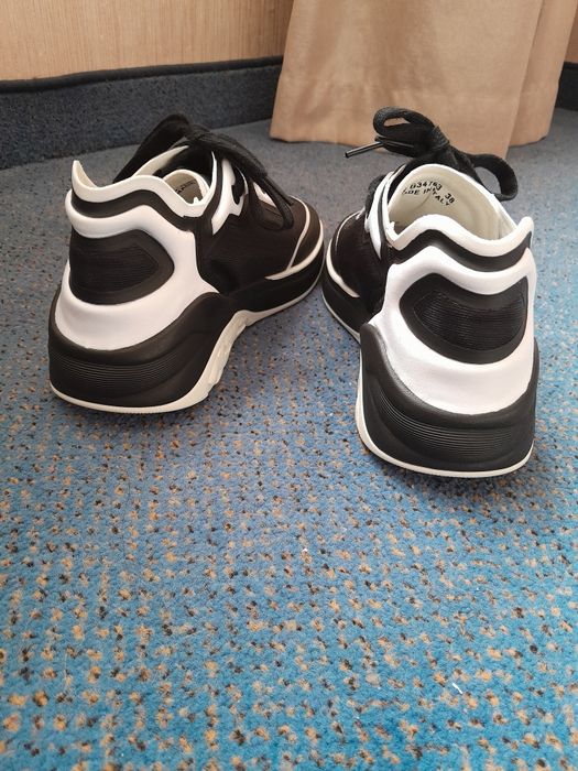 Chanel ест.кожа кецове два модела