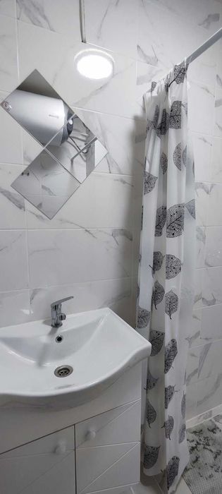 Дава се под наем Двустаен апартамент в Варна, Трошево - 50 кв.м за 382.5 € - Снимка #3