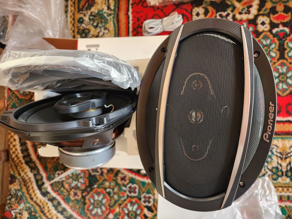 Pioneer kolonka 450 w , 650 w