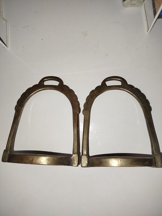 Стремя старинные бронза