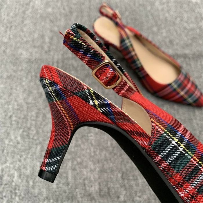 Продам туфли новые 41 размер