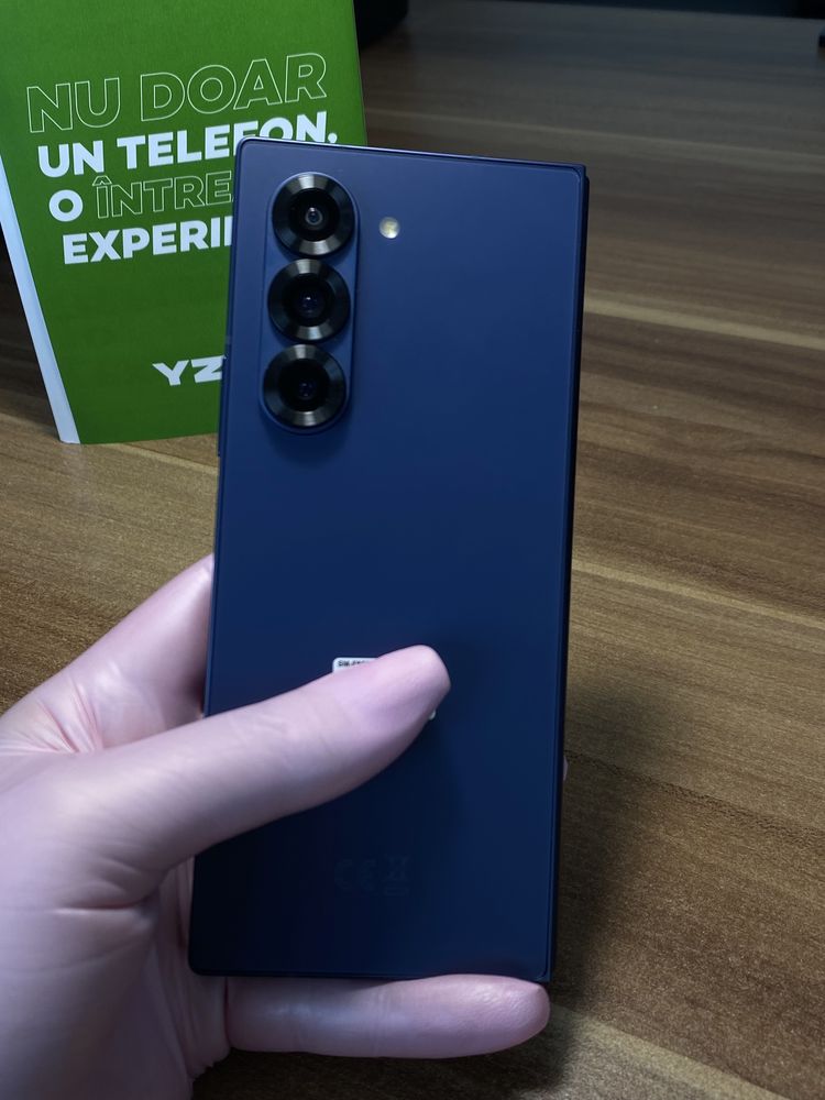 Samsung Galaxy Z Fold 6 Duos / Garanție 12 luni / 512 Gb / Ca nou
