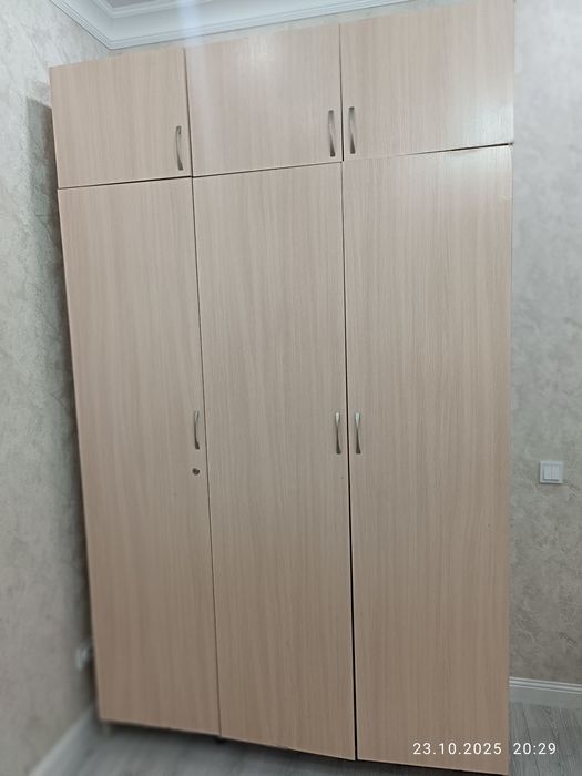 Продам шкаф в хорошем состоянии