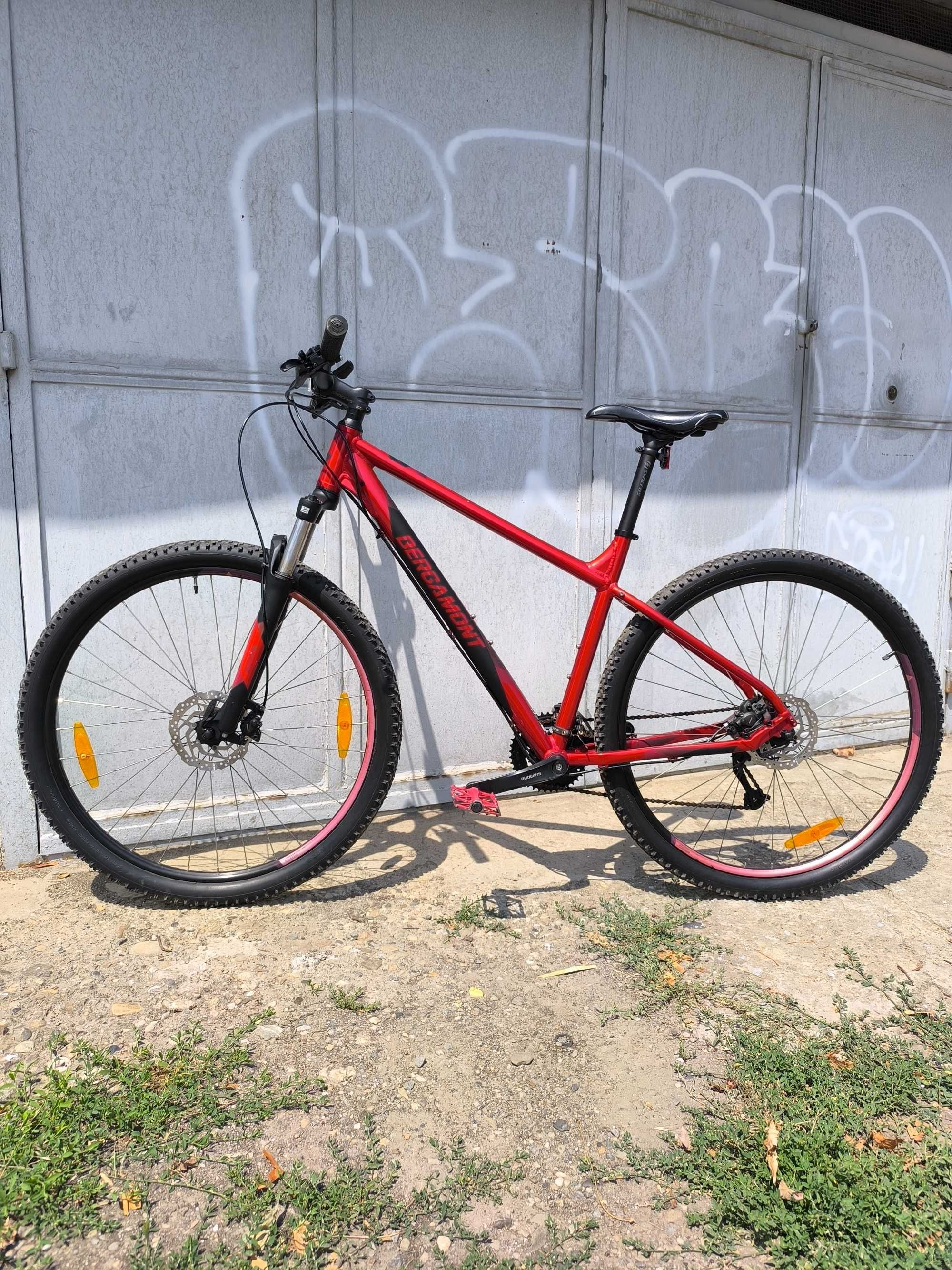 bicicleta mtb 29 Bergamont nr.L 8 pinioane 3 foi shimano