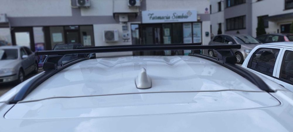 Bare transversale Thule pentru TOYOTA Yaris Cross 5 usi