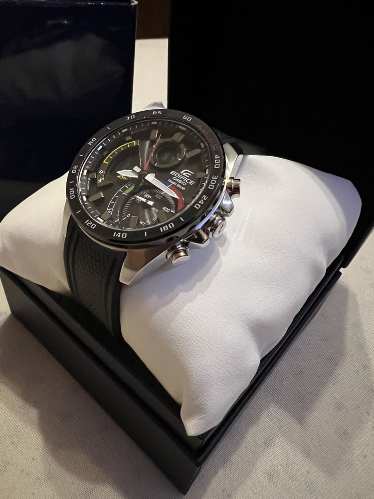 Casio Edifice Solar Bluetooth 51.5мм Гаранция Чисто Нов