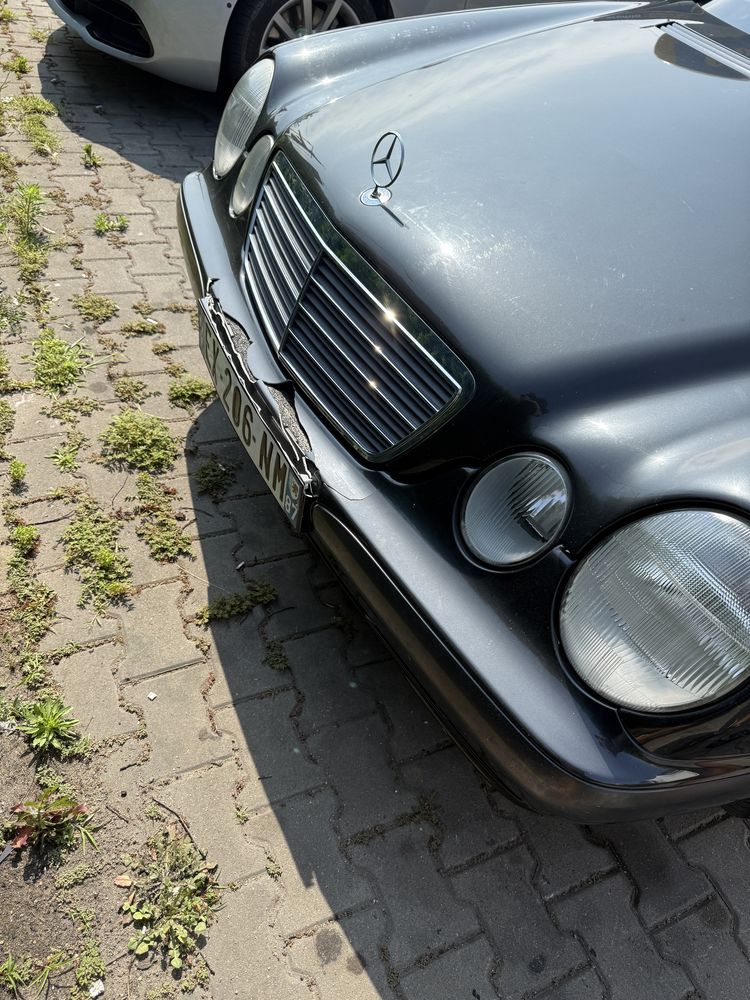 Mercedes E Class w210