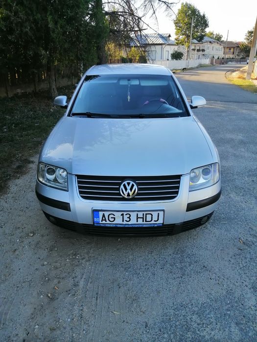 Vând Passat B5.5