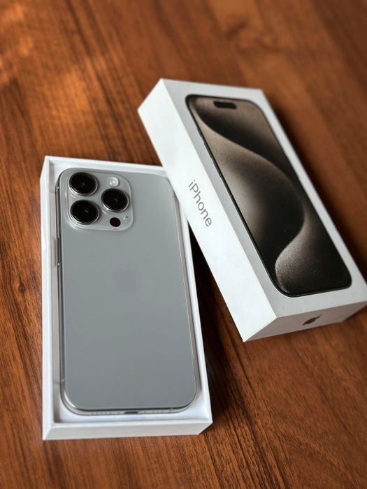 Продам iPhone 15 Pro 128 ГБ, в хорошем состоянии.
Полный комплект. Акк