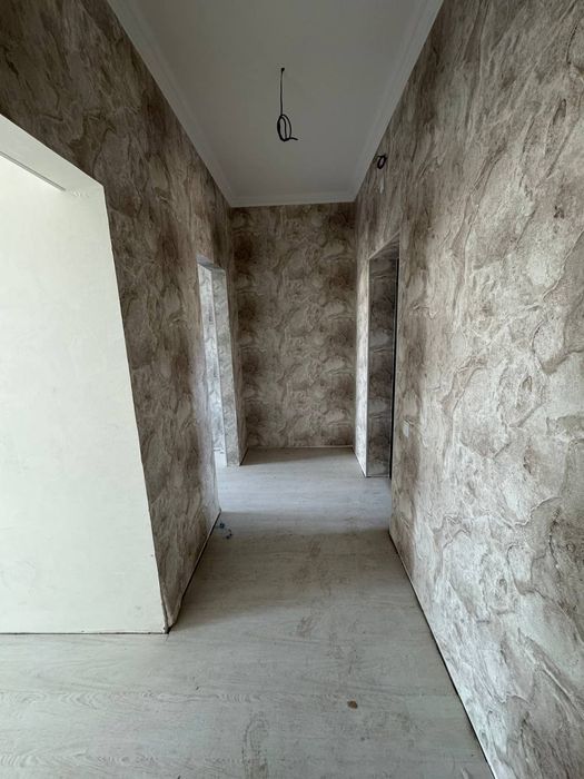 Срочно продаю 1 комнатную квартиру новостройку бектемирском районе