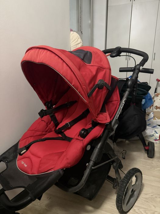 Детская коляска в отличном состоянии