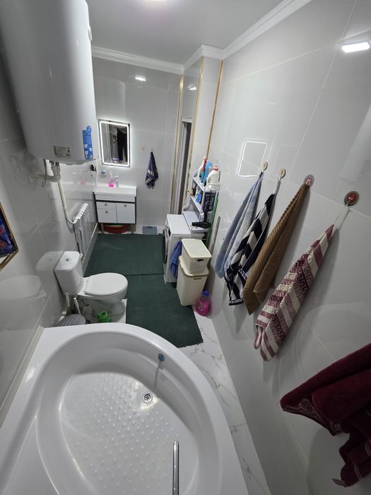 Uy sotiladi 228 kv +24