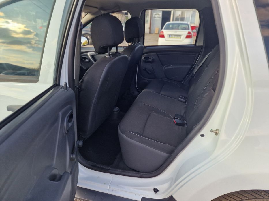 Dacia Duster 4x2 motor 1.5 diesel 110 cp an 2017