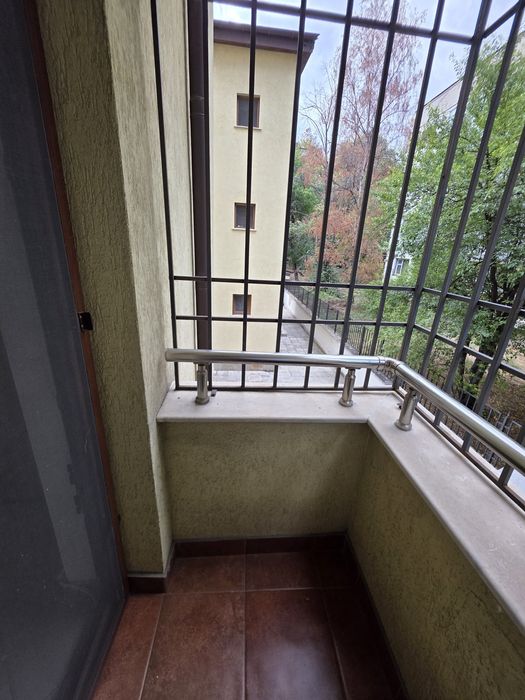 Дава се под наем Четиристаен апартамент в София, Изток - 150 кв.м за 1173 € - Снимка #19
