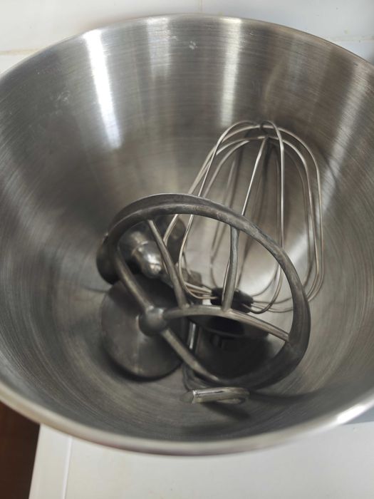 Планетарен миксер Techwood