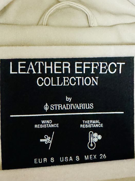 Geaca matlasata Stradivarius culoare ecru