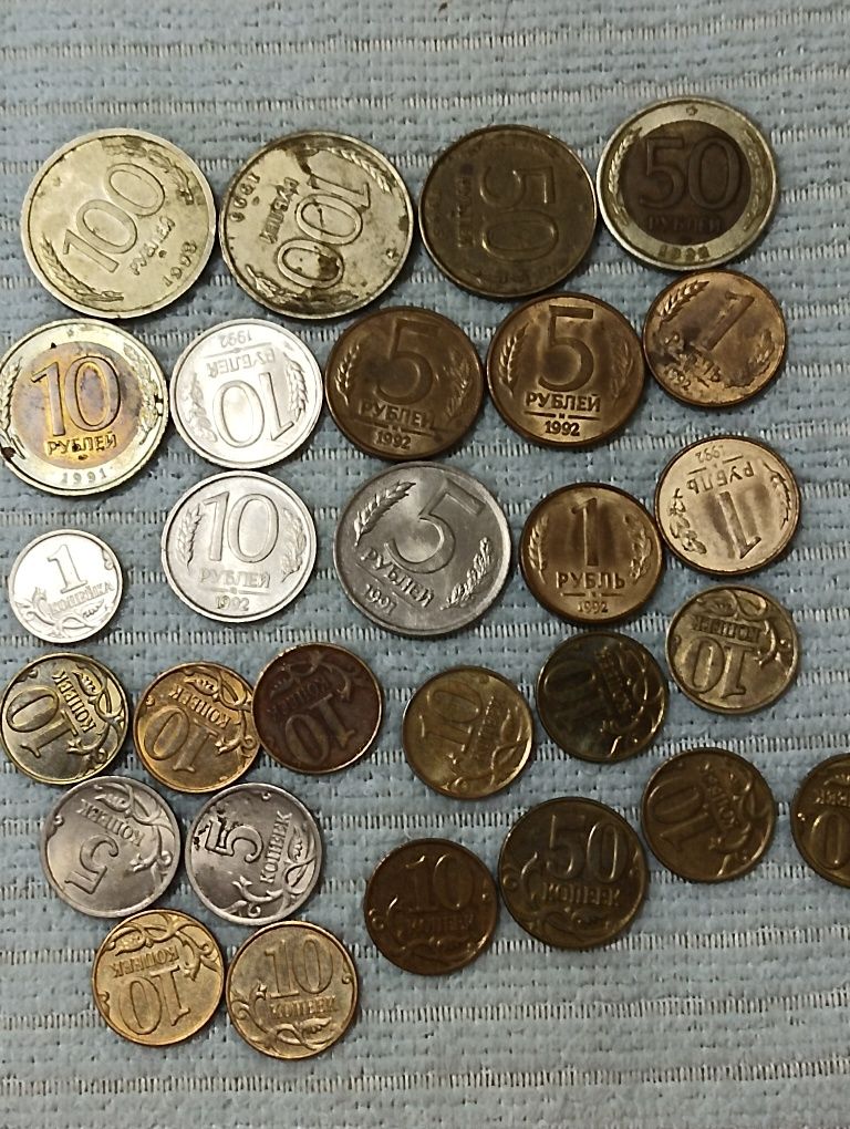 Продам коллекцию монет