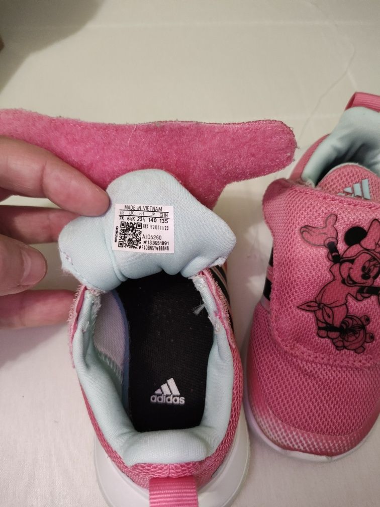 Детски маратонки Adidas Disney номер 23,5