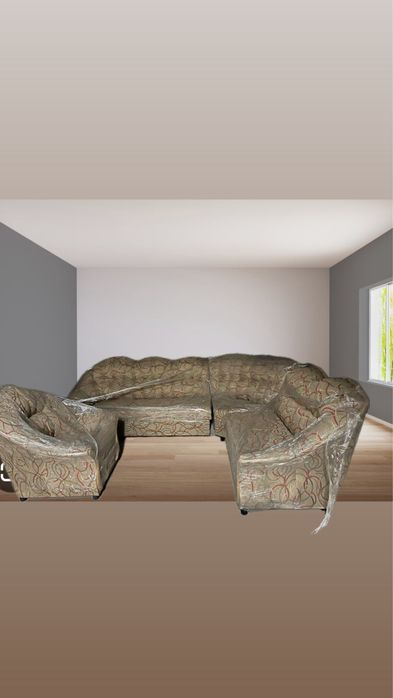 Диван + фотьойл + място за сън