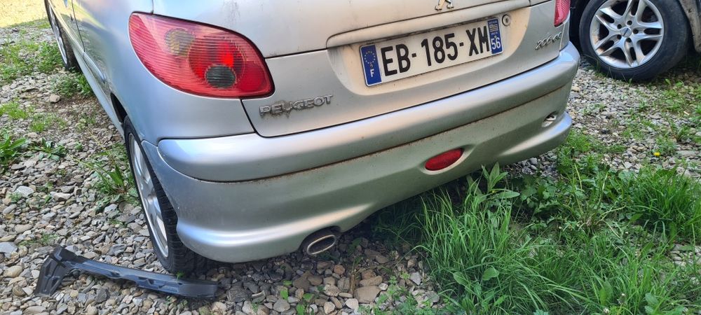 Bara spate Capota portbagaj stop stânga dreapta Peugeot 206 CC