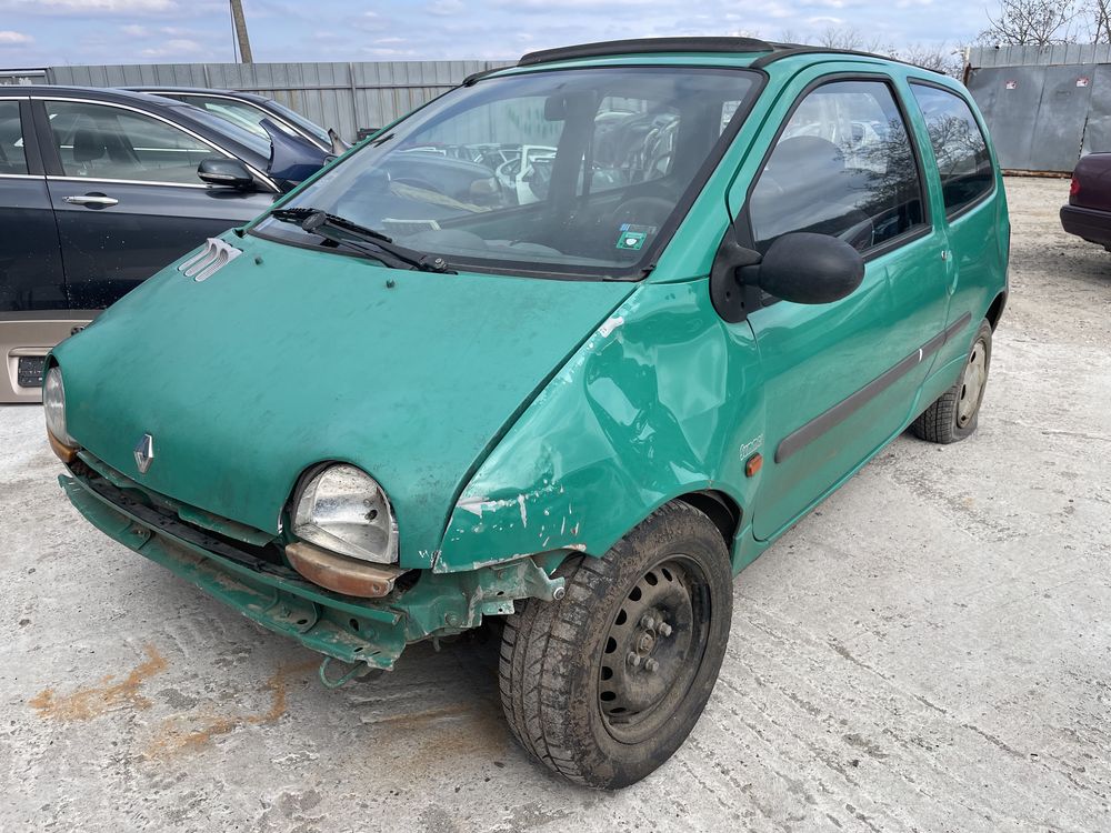 Renault twingo 1.2 58кс На Части