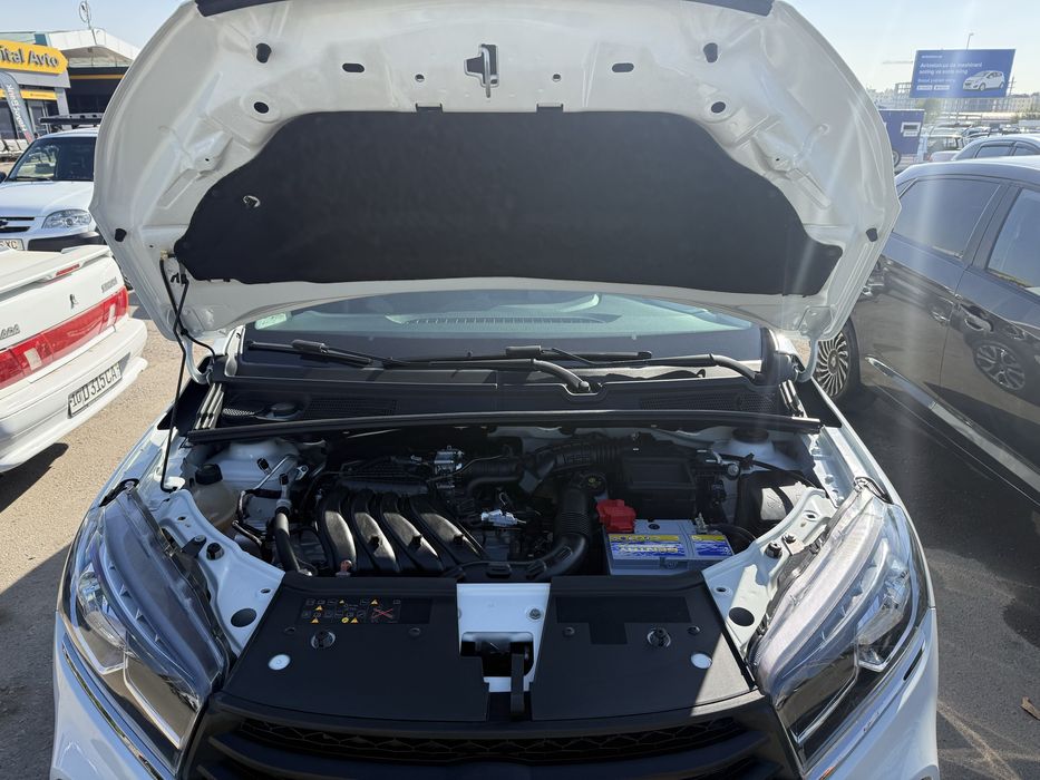 Lada Xray 1.6 Nissan mator CVT