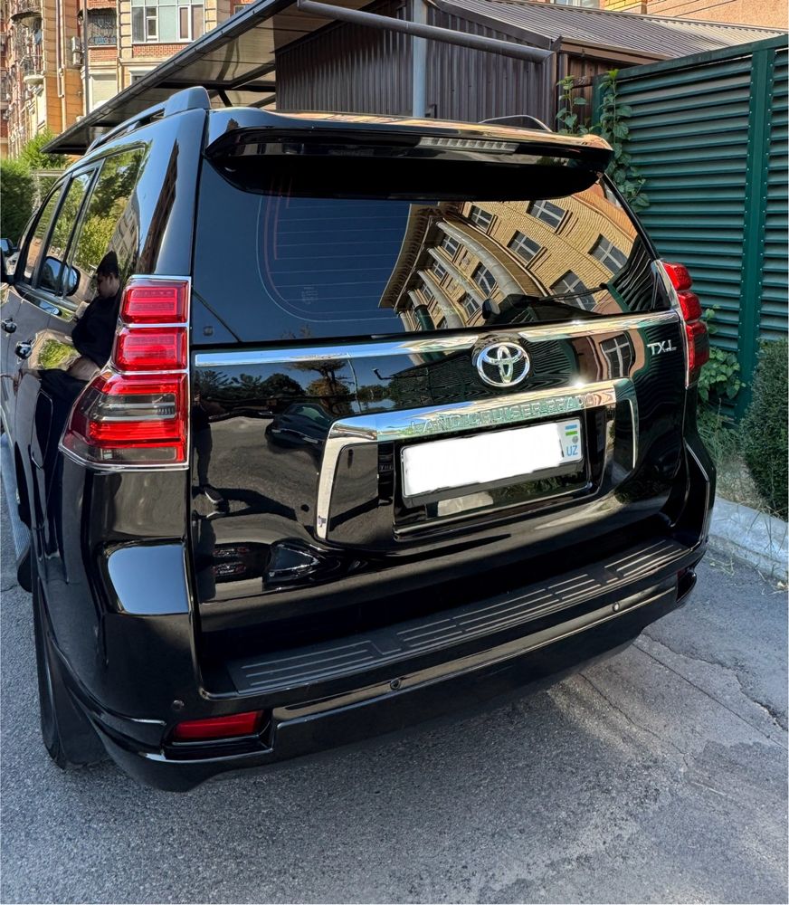 Toyota Land Cruiser Prado 150