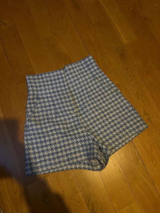 Къси панталонки Zara
