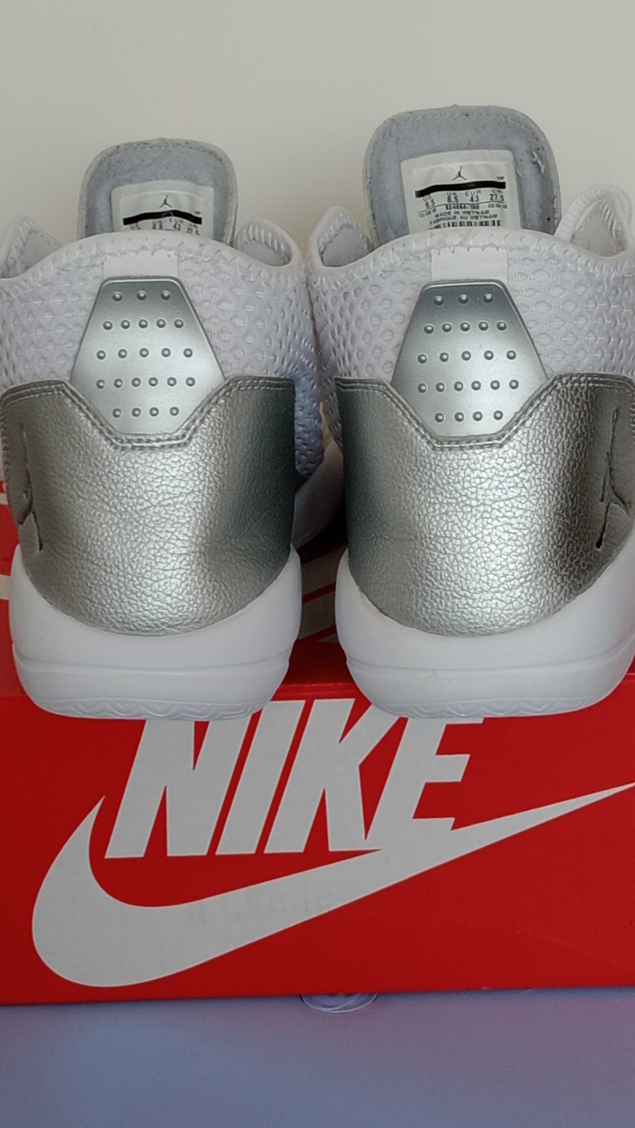 Air Jordan Reveal Metallic Silver номер 43