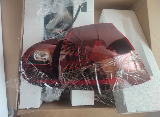 Диодни стопове за Golf 5 чисто нови без забележки LED