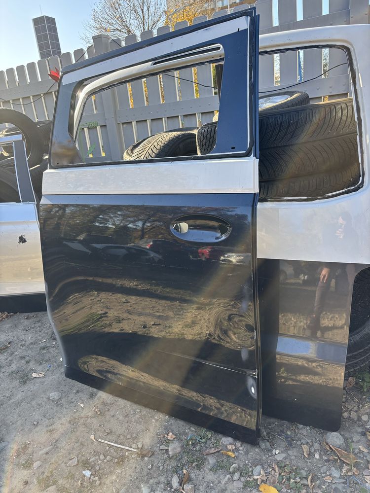 Врата VW ID Buzz