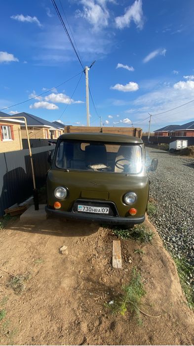 Продам машину уаз срочно