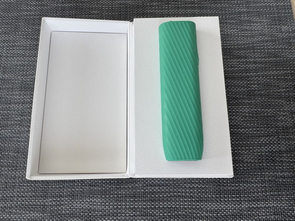 Vând Iqos Iluma One Pebble Gray