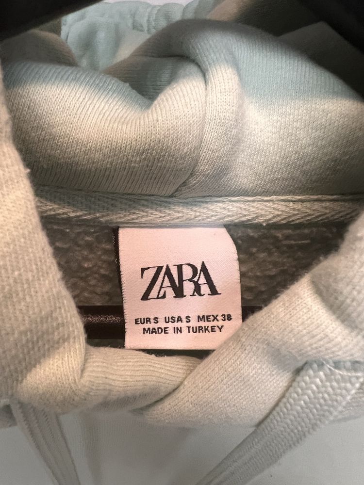 Ментово зелен суитшърт Zara