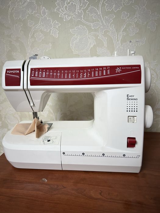 Швейная машинка Toyota