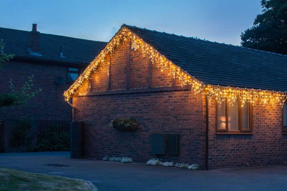 Многоцветни външни коледни лампички 4м х 30-50см с гръмотевичен флаш