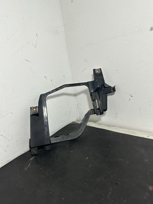Suport far stanga BMW Seria 5 E60 E61 | 158737