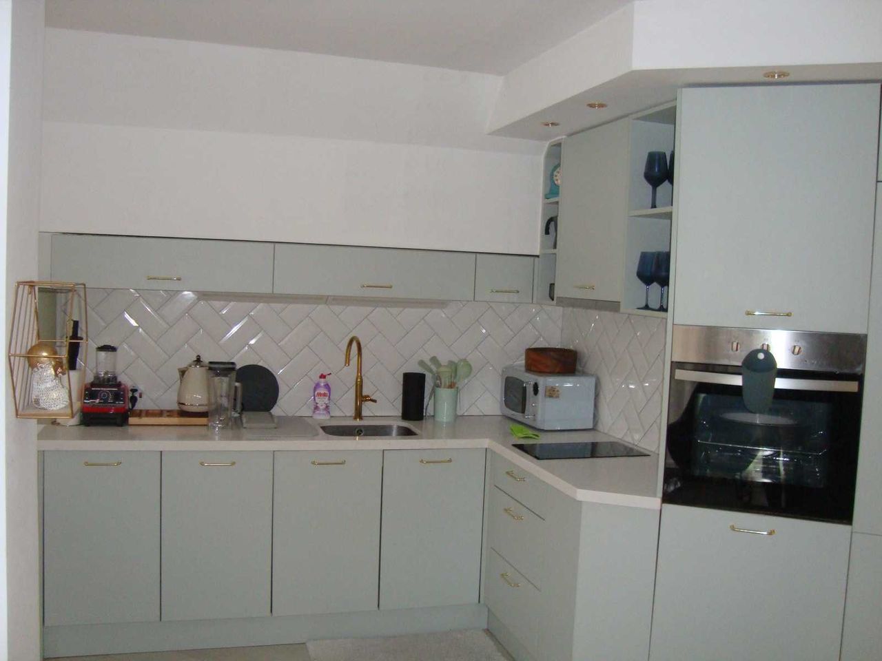 Дава се под наем Двустаен апартамент в София, Младост 1 - 75 кв.м за 270 € - Снимка #2