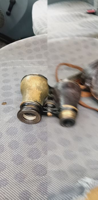 Antichități benoclu