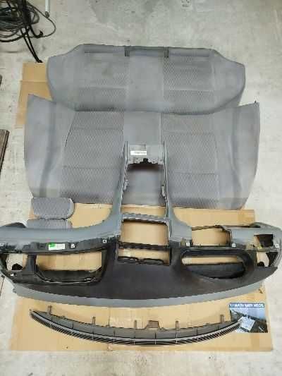 Продавам BMW (E46) 318 i (118 Hp) на части