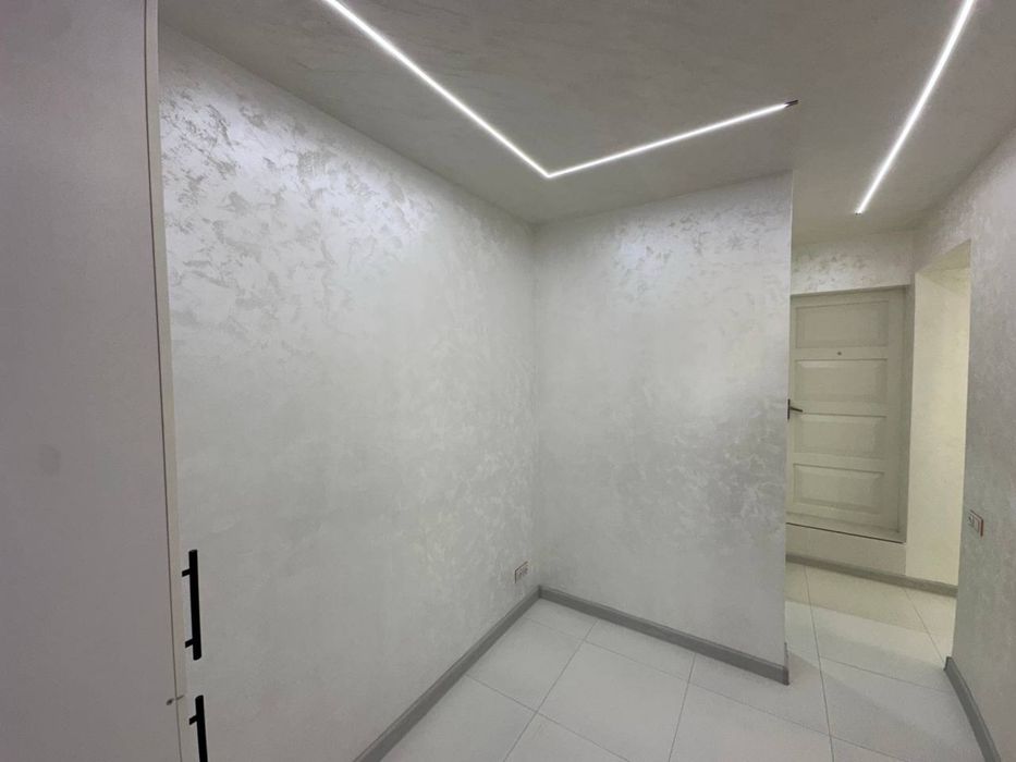 Продается магазин кафе под офис в доль дороги по ул Фархадская