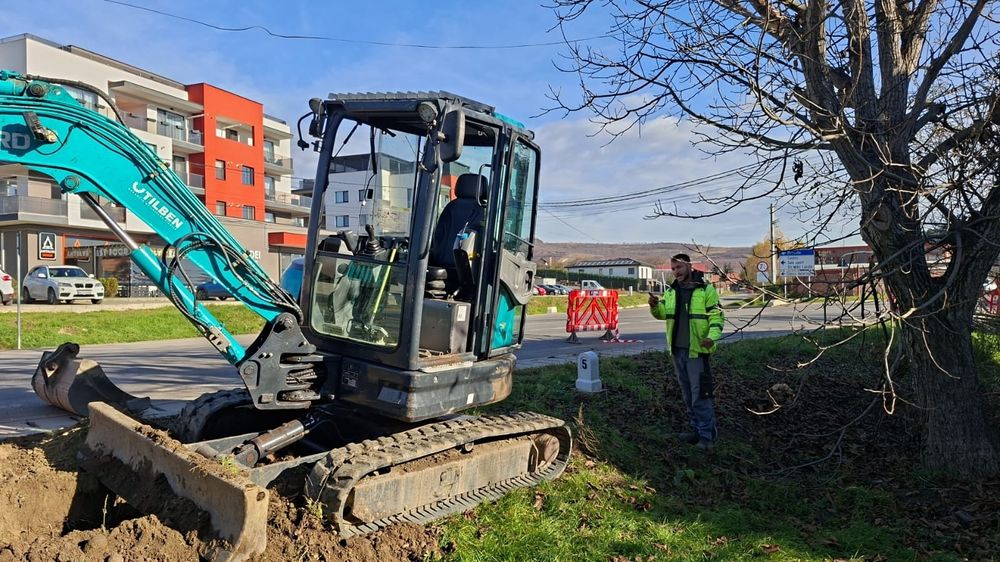 Miniexcavator 3.5t, de închiriat