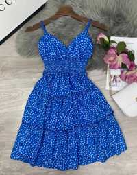 Rochie albastra cu buline