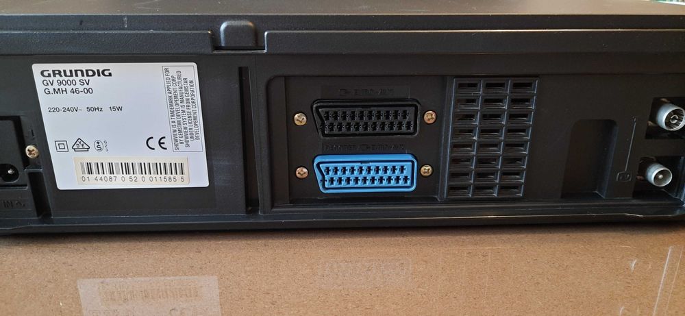 video recorder vhs GRUNDIG