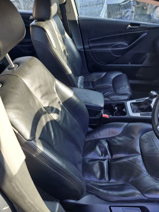 Dezmembrez/ dezmembrari Passat B6 2.0 Euro 5 CBAB