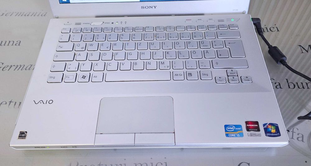 Laptop core i5 - Sony PCG-41218M - functional,instalat