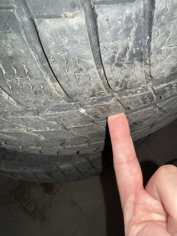 245 45 19 Pirelli M+S ocazie