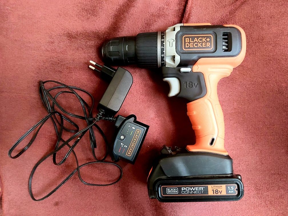 Винтоверт Black & Decker 18 V